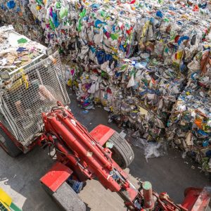 Endüstriyel Atık Yönetimi: Mevzuatlara Uygun ve Eko-Dostu Çözümler